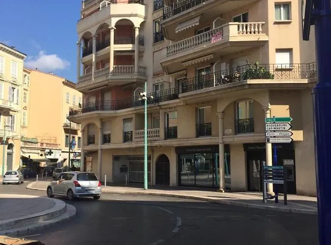 In Centro A Vicino Parcheggio Privato Incluso!