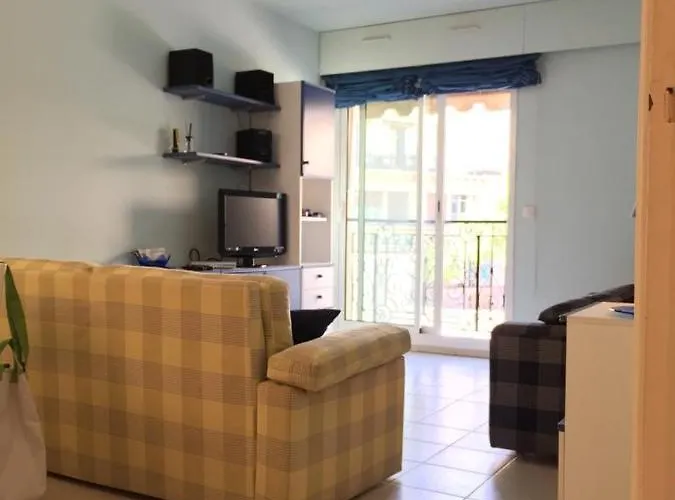 In Centro A Vicino Parcheggio Privato Incluso! Apartmán Menton