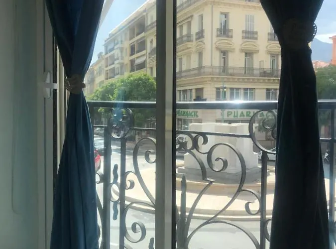 Апартаменти In Centro A Vicino Parcheggio Privato Incluso! Мантон